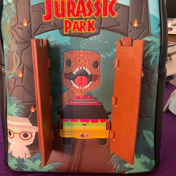 Jurassic Park Loungefly Backpack & Wallet Set - Picture 14 of 14